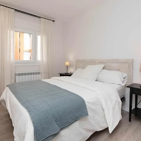 Sky Ii By Bevalle Apartman Biescas