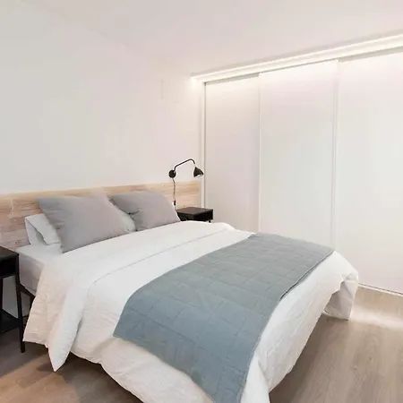 Sky Ii By Bevalle Apartman Biescas