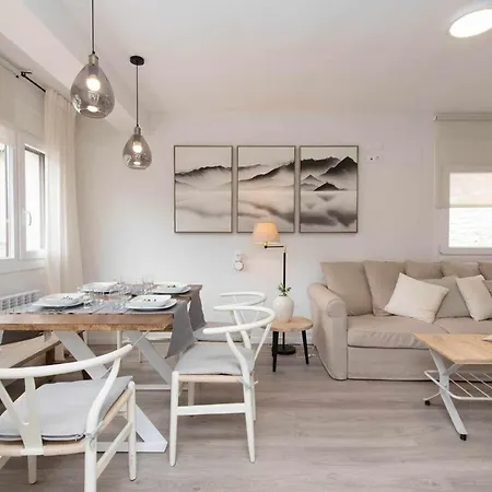 Sky Ii By Bevalle Apartman Biescas